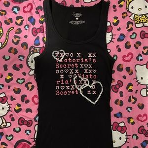 Victoria’s Secret tank top y2k vibes